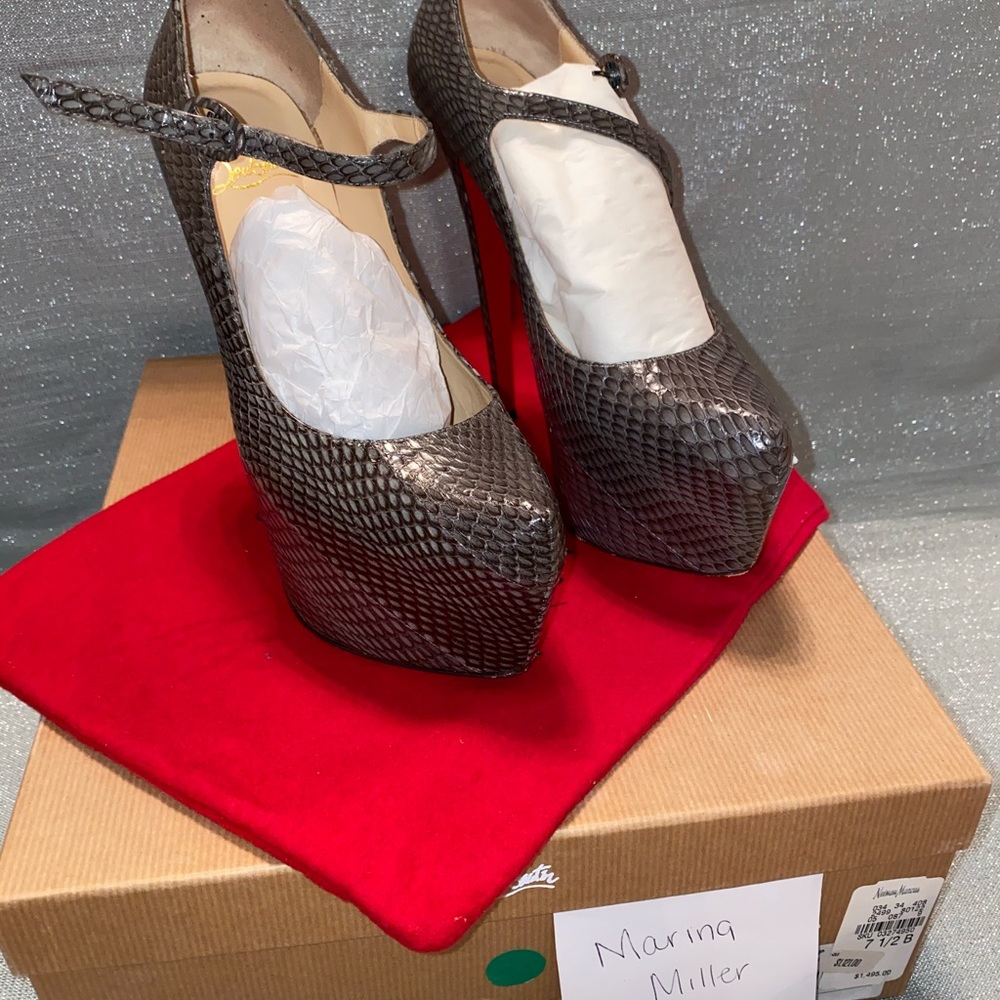 Christian louboutin Heels